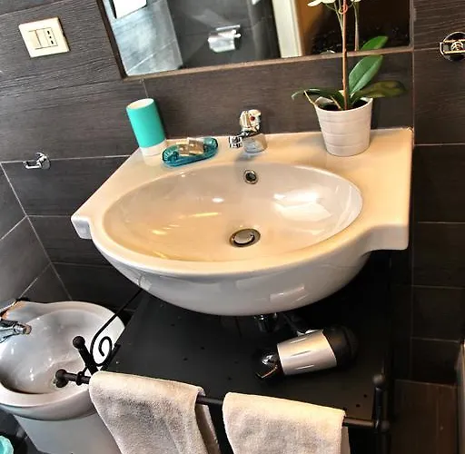 罗马拉斯提弗列里莱旅馆 招待所